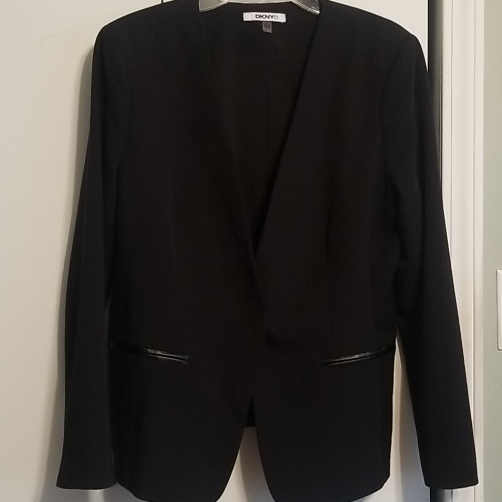 Black collarless blazer